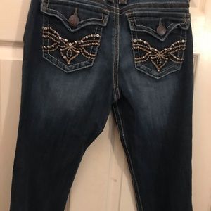 Ladies Grace in La jeans